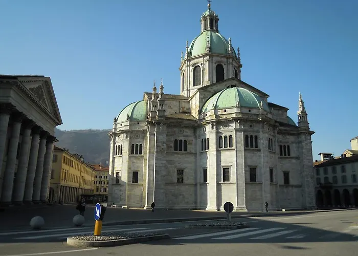 Bed and Breakfast La Canarina 3*