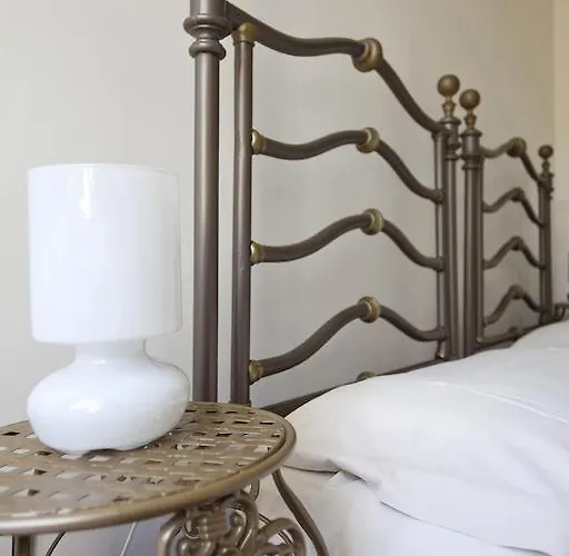 Bed and Breakfast La Canarina 3*