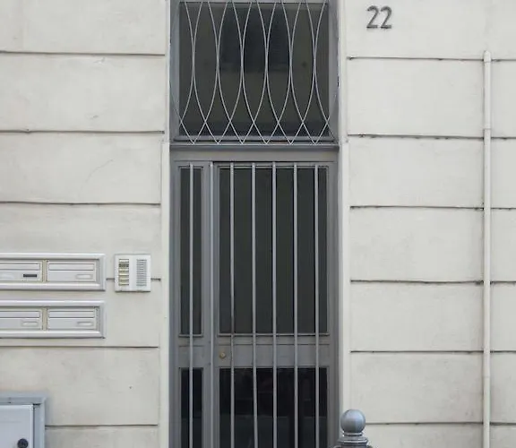 La Canarina Bed and Breakfast 3*